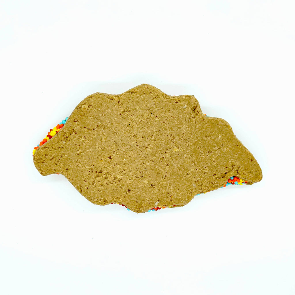 Fall Sprinkle Crunchy Oat Cookie Sandwich